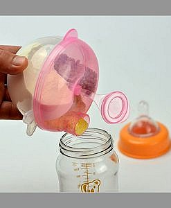 Baby feeding portable food container Momiffy