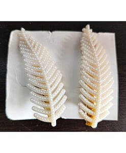 Pearl Leaf alligator clip pair