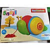 Toddlers pull along multi-colour Snail toy